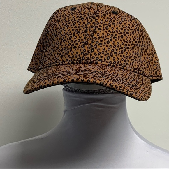 Time and Tru | Leopard Print Baseball Cap Hat NWT - Picture 1 of 6